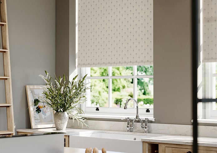 Emily Bond Honor, Fowey Blue - Roller Blind - Image 5